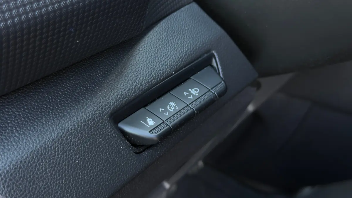 2.0 dCi 150 T29 L2H1 DC Luxe
