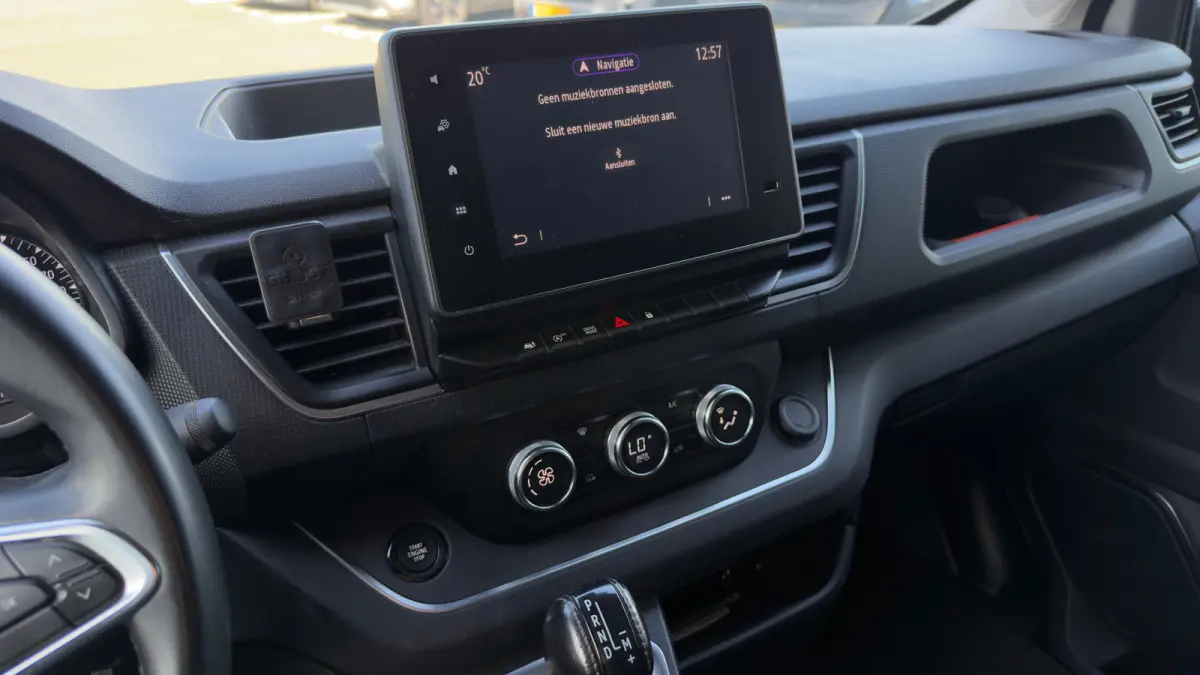 2.0 dCi 150 T29 L2H1 DC Luxe