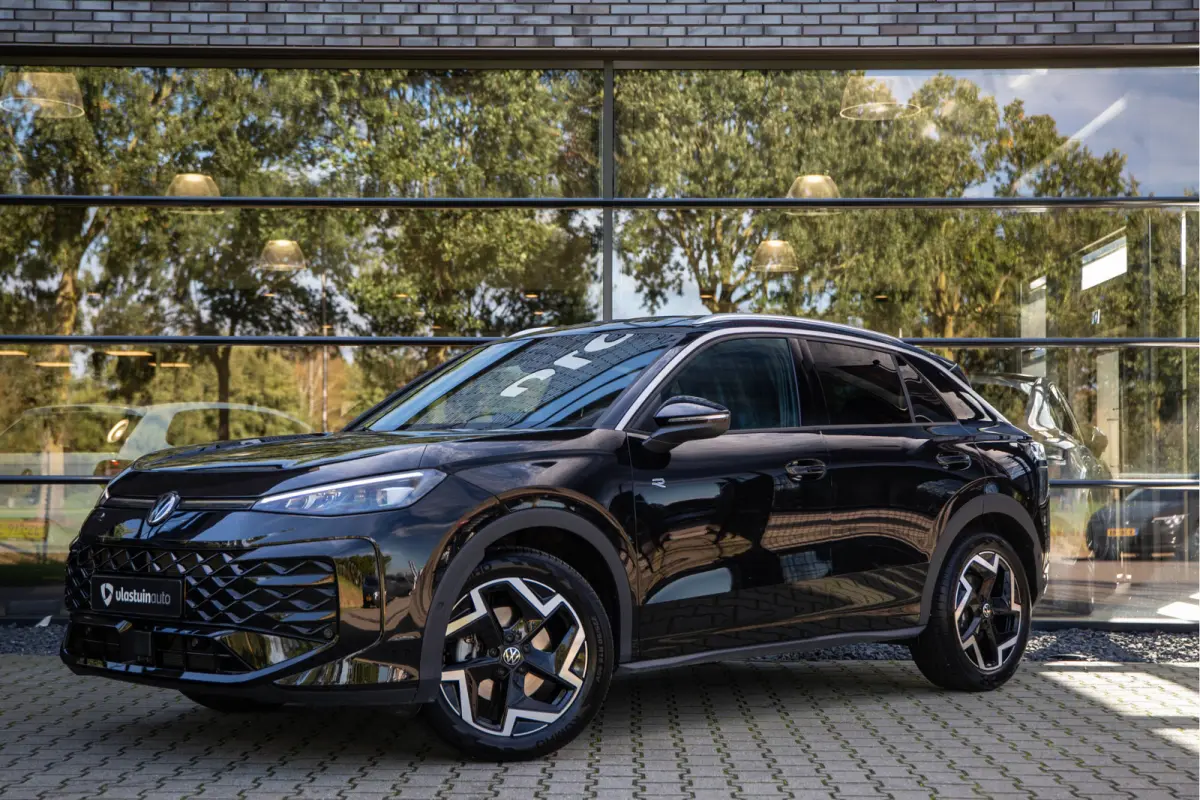 1.5 eTSI R-Line , Apple Carplay, Adap. cruise, Stoel/stuurverwarming, Sfeerverlichting,