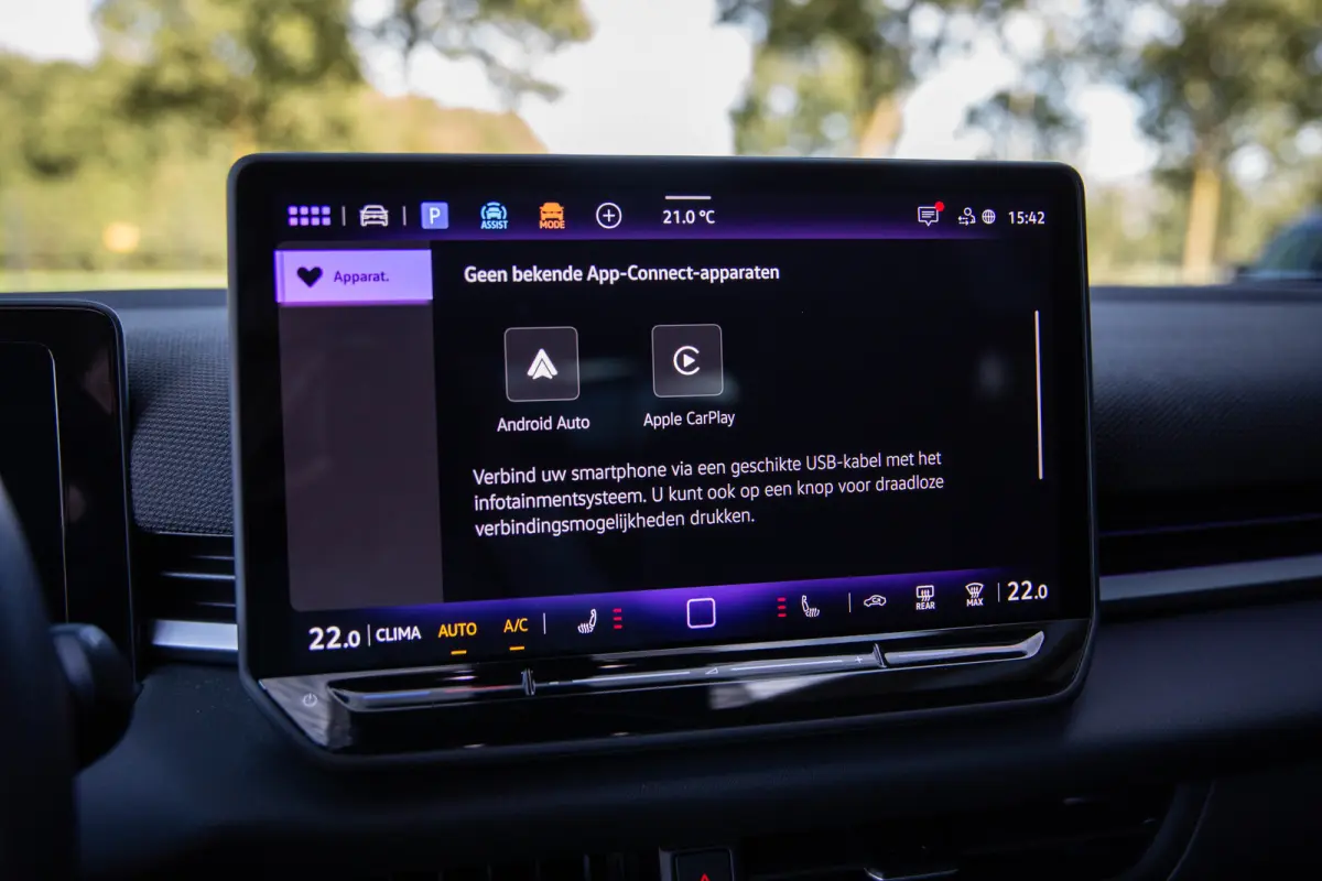 1.5 eTSI R-Line , Apple Carplay, Adap. cruise, Stoel/stuurverwarming, Sfeerverlichting,
