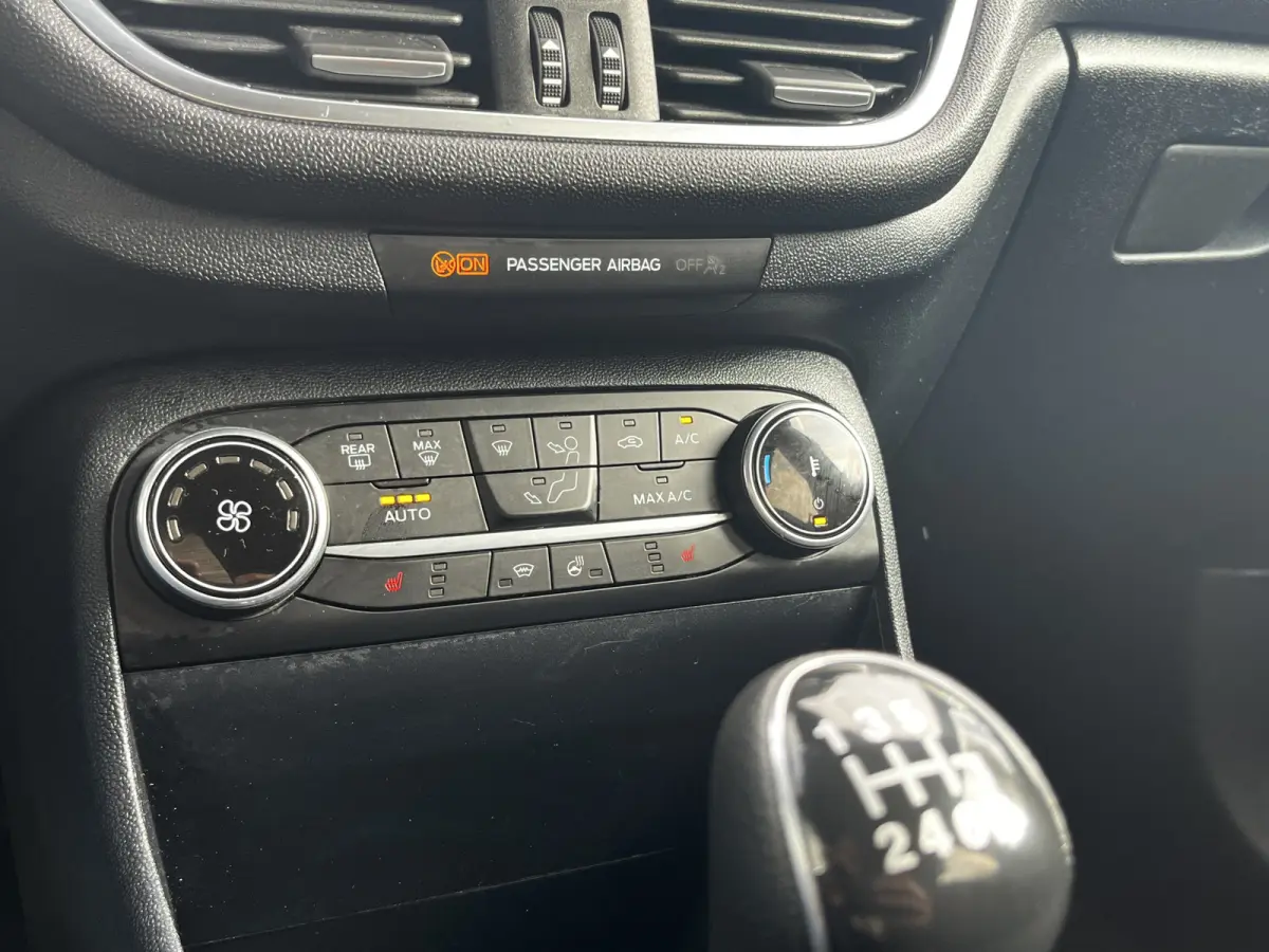 1.0 EcoBoost ST-Line 100pk/74kW 6-bak | Adapt. Cruise | Winter Pack | Trekhaak |