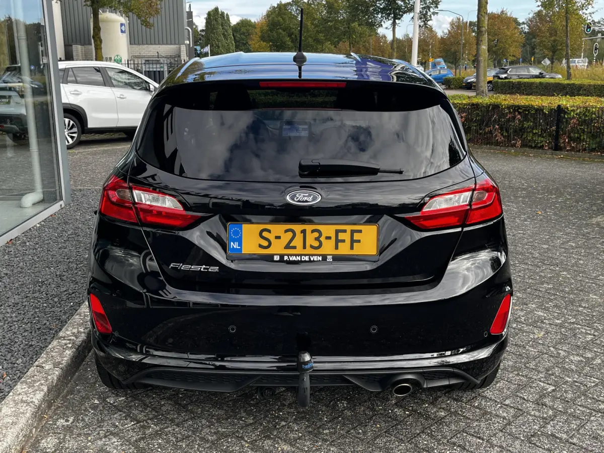 1.0 EcoBoost ST-Line 100pk/74kW 6-bak | Adapt. Cruise | Winter Pack | Trekhaak |