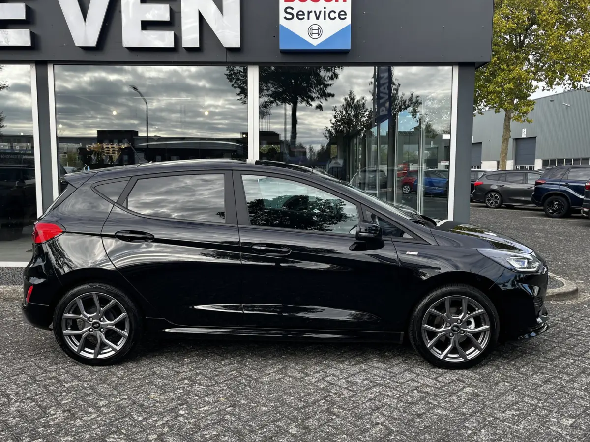 1.0 EcoBoost ST-Line 100pk/74kW 6-bak | Adapt. Cruise | Winter Pack | Trekhaak |