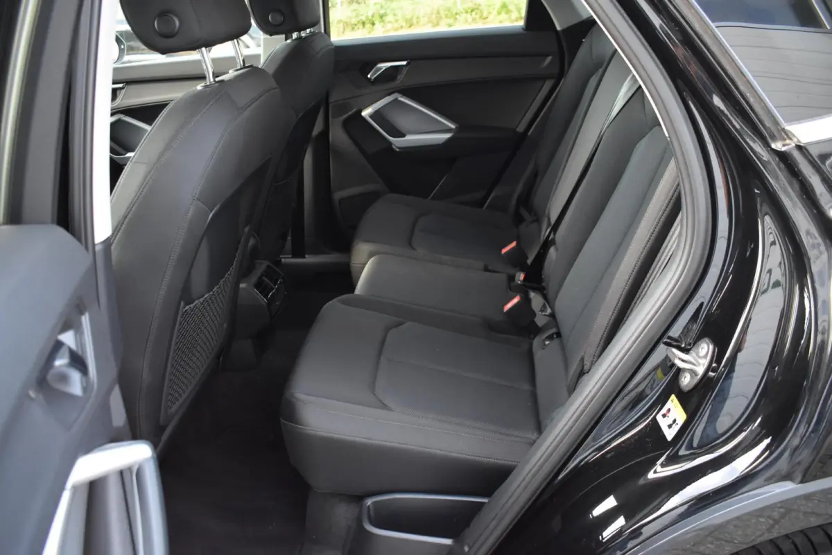 35 TFSI S edition | Stoelverwarming | Carplay | S-Line |