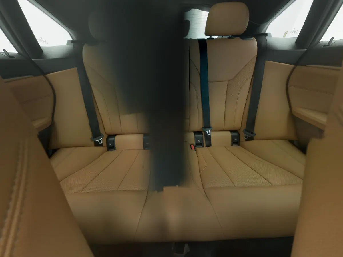 eDrive40 84 kWh | CAMERA | CARPLAY | STOELVERWARMING