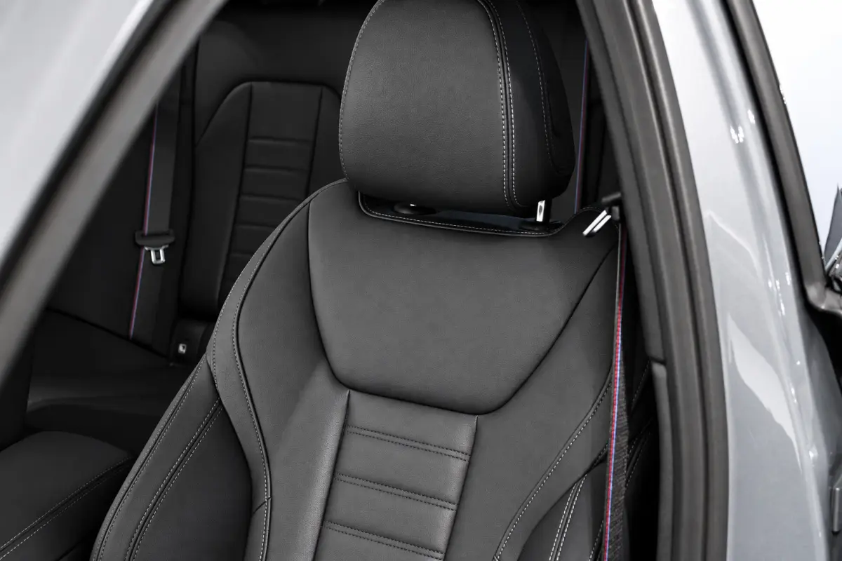 320e | M Sport | PANO | STOELVRW | LEDER