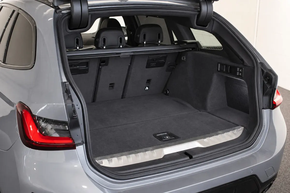 320e | M Sport | PANO | STOELVRW | LEDER