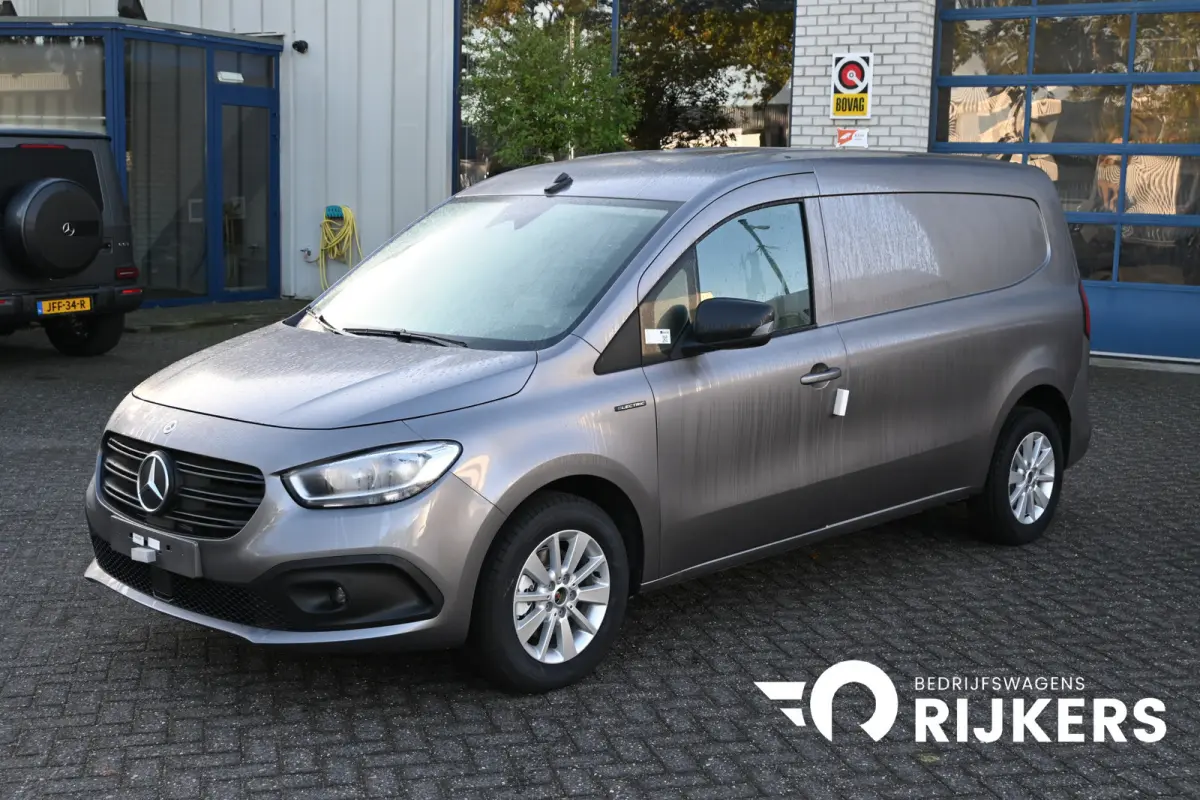 112 Pro L2 51 kWh Climate controle, Snellader, Zitcomfort pakket, Armsteun, Etc.