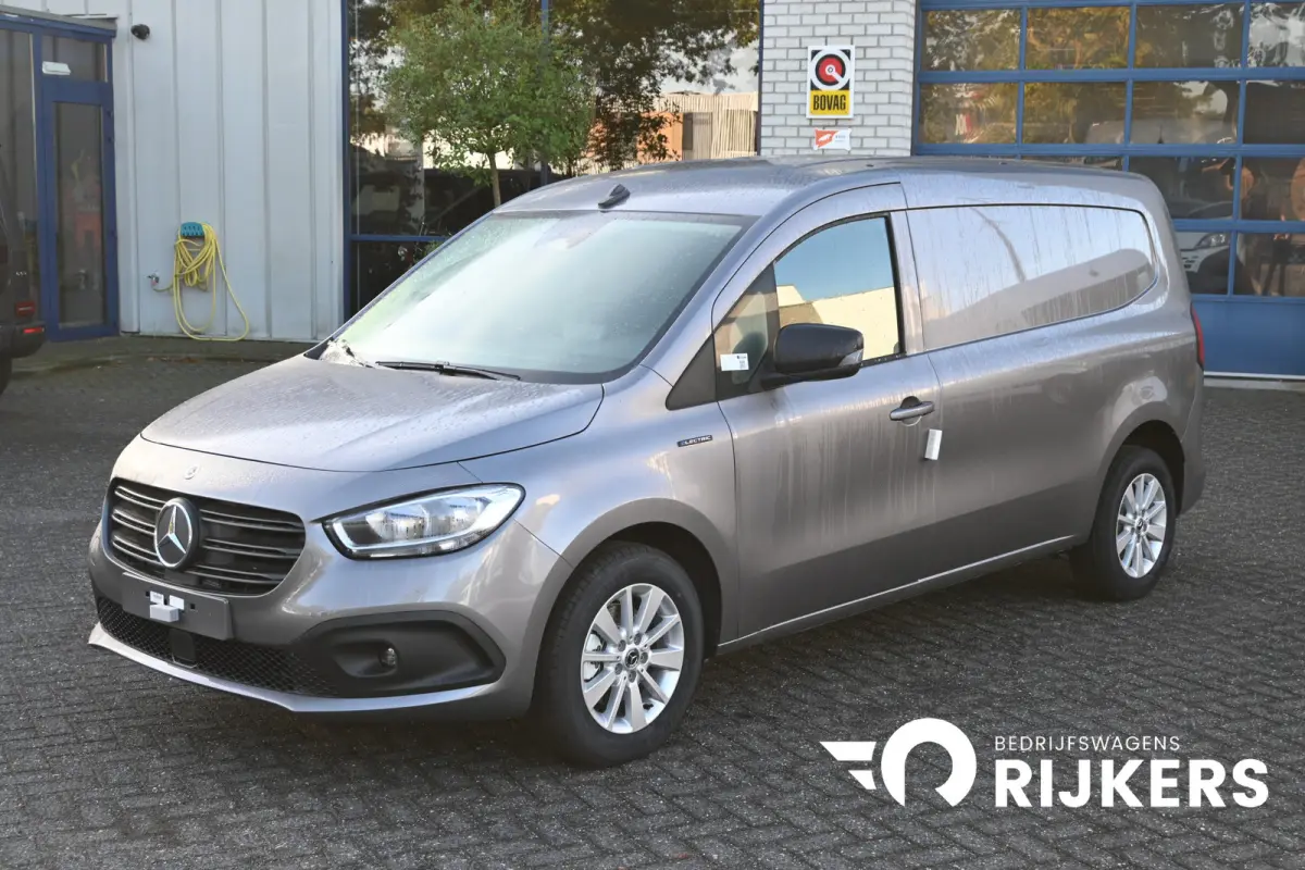 112 Pro L2 51 kWh Climate controle, Snellader, Zitcomfort pakket, Armsteun, Etc.