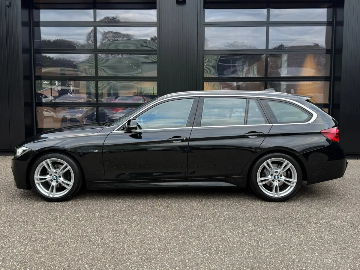 318i M-Sport LED Navi Leder Cruise