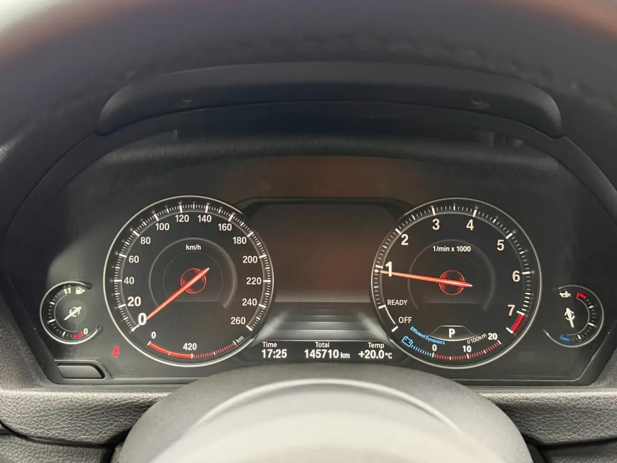 318i M-Sport LED Navi Leder Cruise