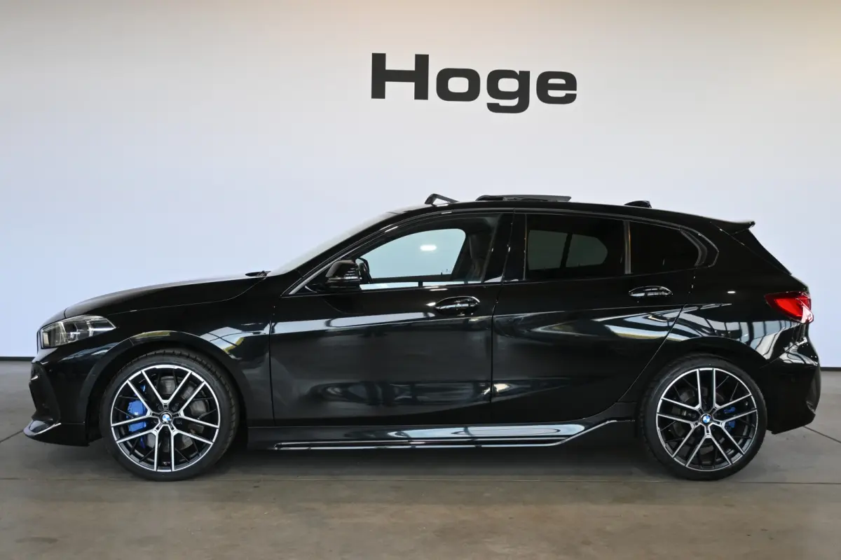 120i Automaat M - Sport Edition Clima Kuipstoelen Panoramadak LED koplampen 19 Inch Camera 1e Eig. 100% Onderhouden Inruil mogelijk