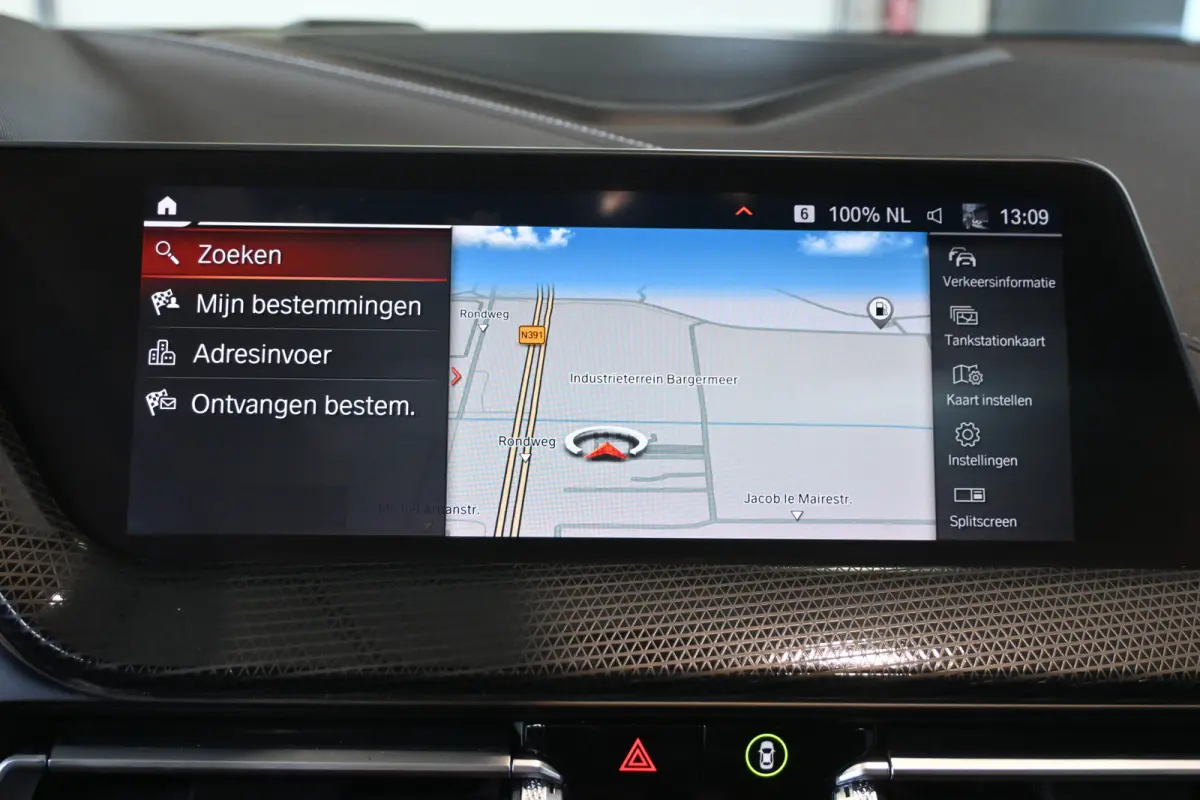 120i Automaat M - Sport Edition Clima Kuipstoelen Panoramadak LED koplampen 19 Inch Camera 1e Eig. 100% Onderhouden Inruil mogelijk