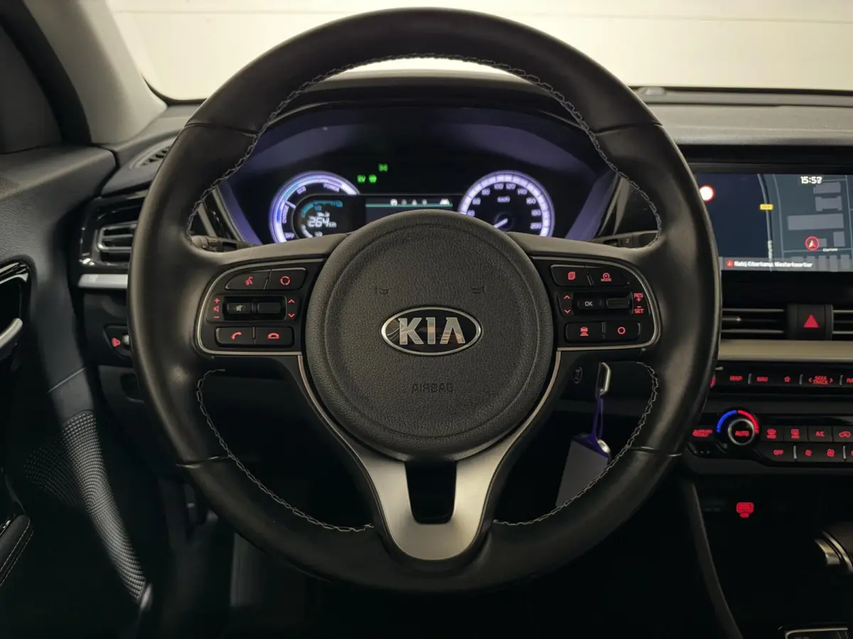 1.6 GDi Hybrid DynamicLine ACC Camera Carplay Trekh. NAP