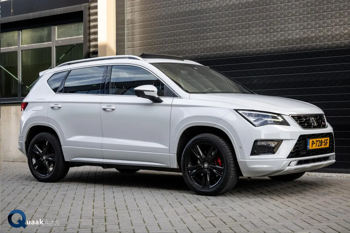 1.4 EcoTSI FR | PANO | TREKHAAK | CARPLAY | LED | FULL OPTION