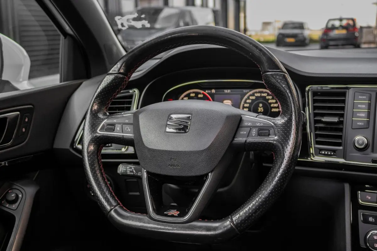 1.4 EcoTSI FR | PANO | TREKHAAK | CARPLAY | LED | FULL OPTION
