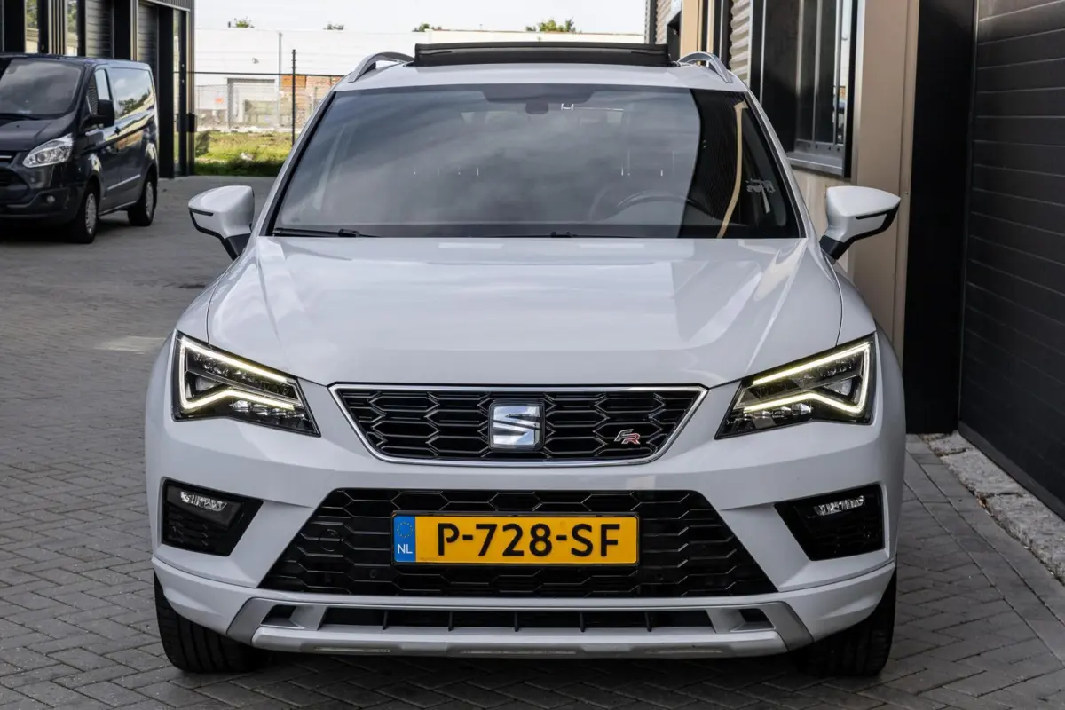 1.4 EcoTSI FR | PANO | TREKHAAK | CARPLAY | LED | FULL OPTION