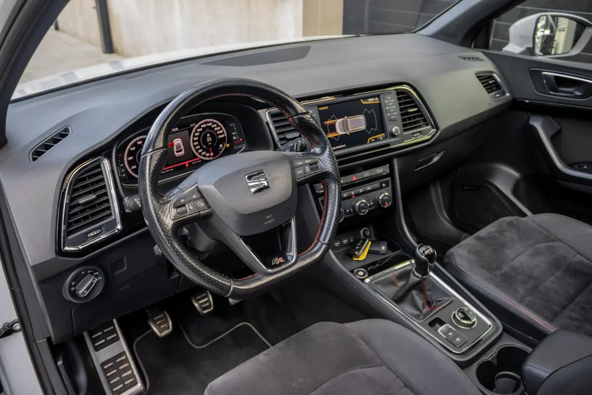 1.4 EcoTSI FR | PANO | TREKHAAK | CARPLAY | LED | FULL OPTION