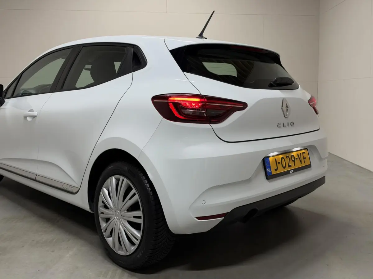 1.0 TCe Life Airco Cruise Carplay PDC NAP