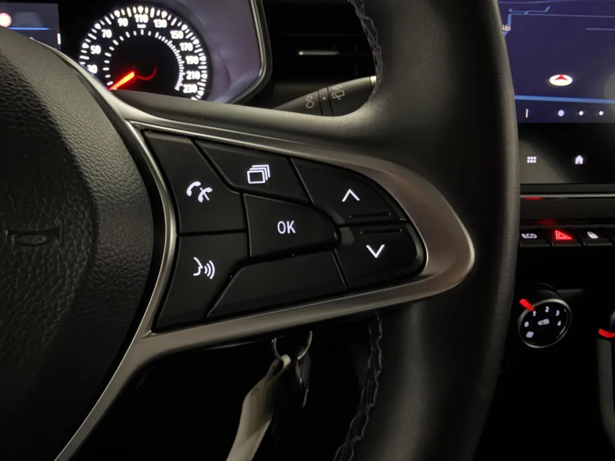 1.0 TCe Life Airco Cruise Carplay PDC NAP