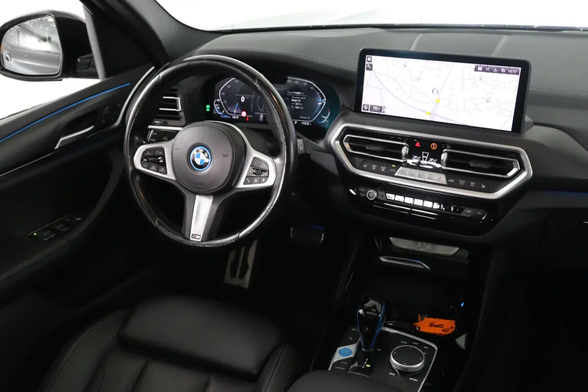 Executive 80 kWh M-Sport | SOH 95% | 1e Eigenaar! | Dealer Onderhouden! | Open dak | Memory Zetels | Sfeerverlichting | Cruise Adaptive | Leder | Stoelverwarming | Camera | Clima | Navi | Ke