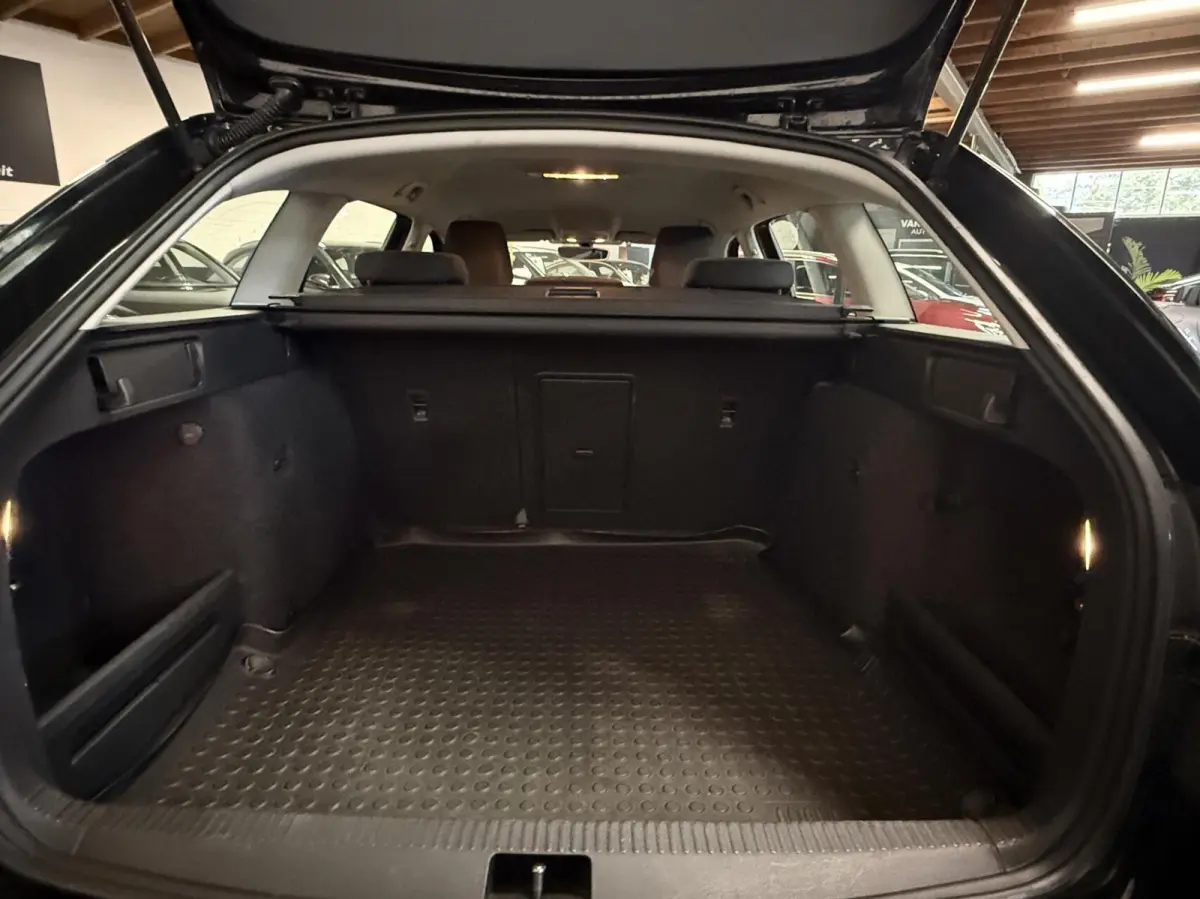 1.0 TSI DSG Greentech Style Business| Carplay | Volledige Historie | Parkeersensoren |Stoelverwarming| Cruise | Zeer netjes