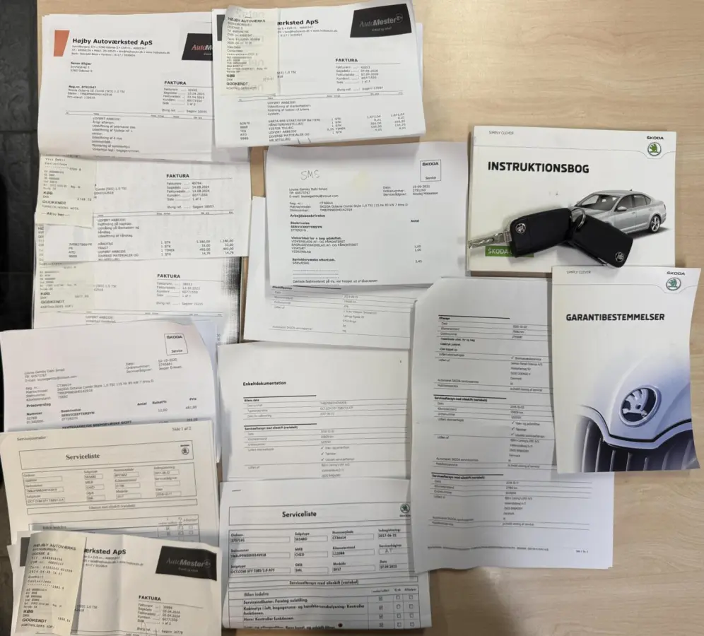 1.0 TSI DSG Greentech Style Business| Carplay | Volledige Historie | Parkeersensoren |Stoelverwarming| Cruise | Zeer netjes