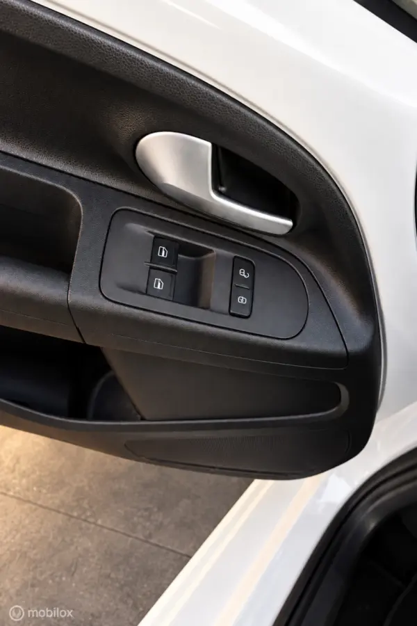 Up! 1.0 Ecofuel | Start&Stop | Airco | BT | ESP |