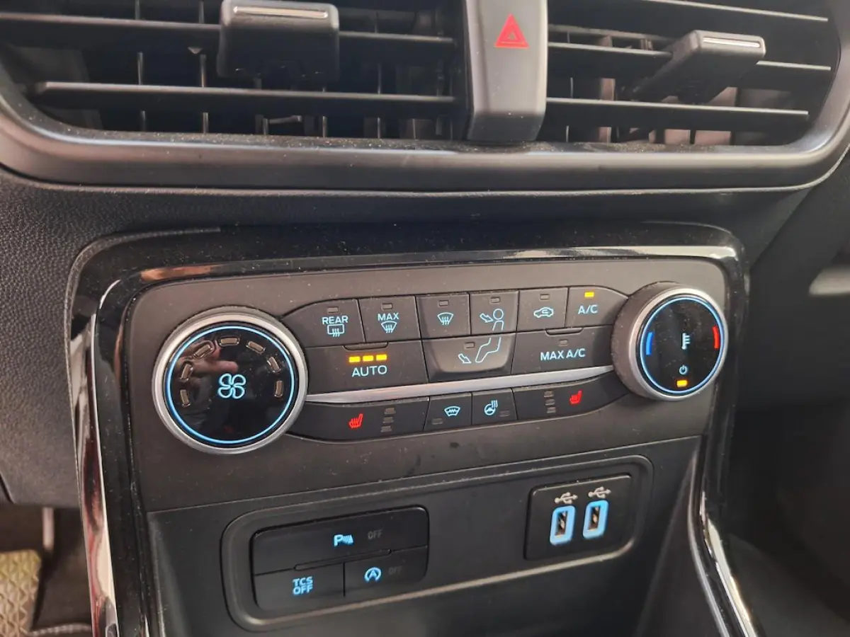 1.0 EcoBoost 125PK Active VOL LEER | WINTER PACK | NAVI | CRUISE