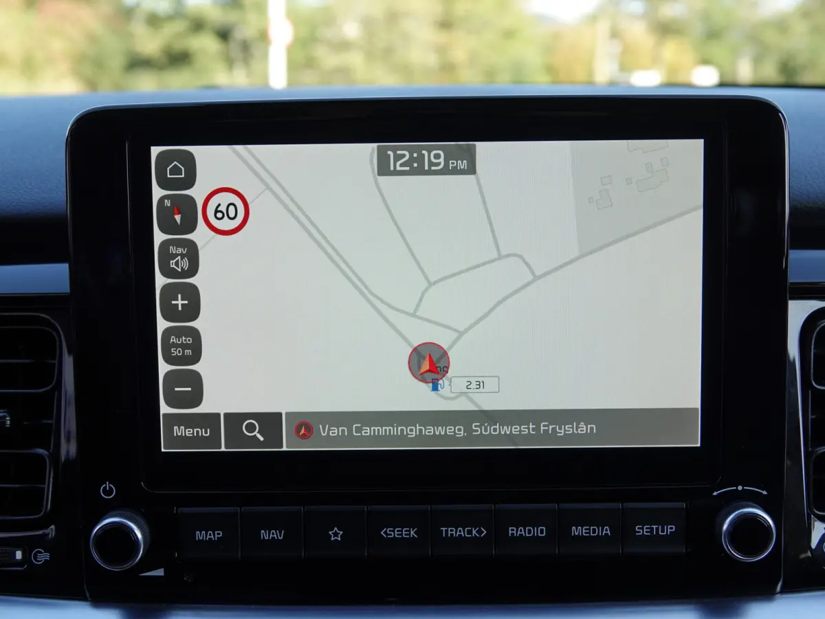 1.0 T-GDi MHEV DynamicPlusLine KEYLESS | LED | VIRTUAL | ECC