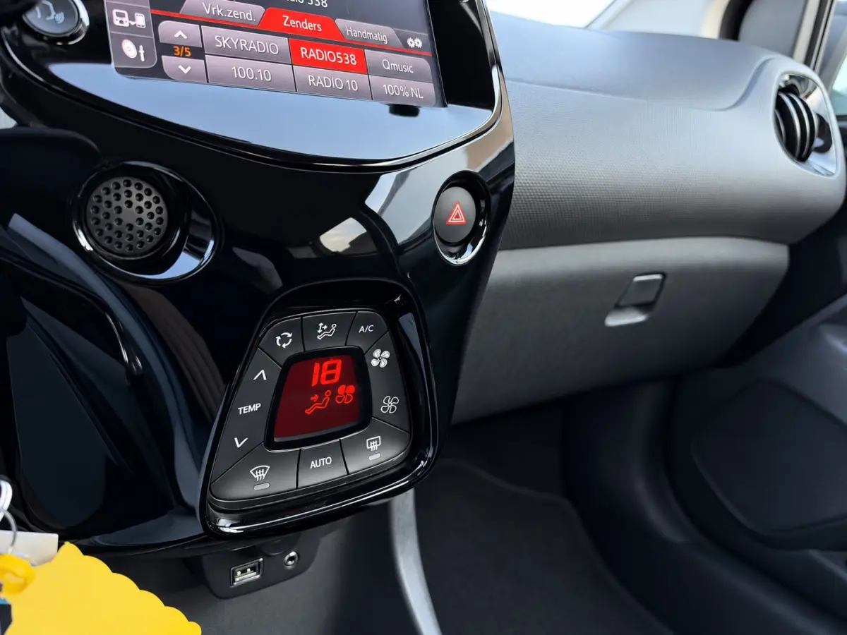 1.0 e-VTi Allure | Apple Carplay/Android | Camera | Climate | Mistlampen