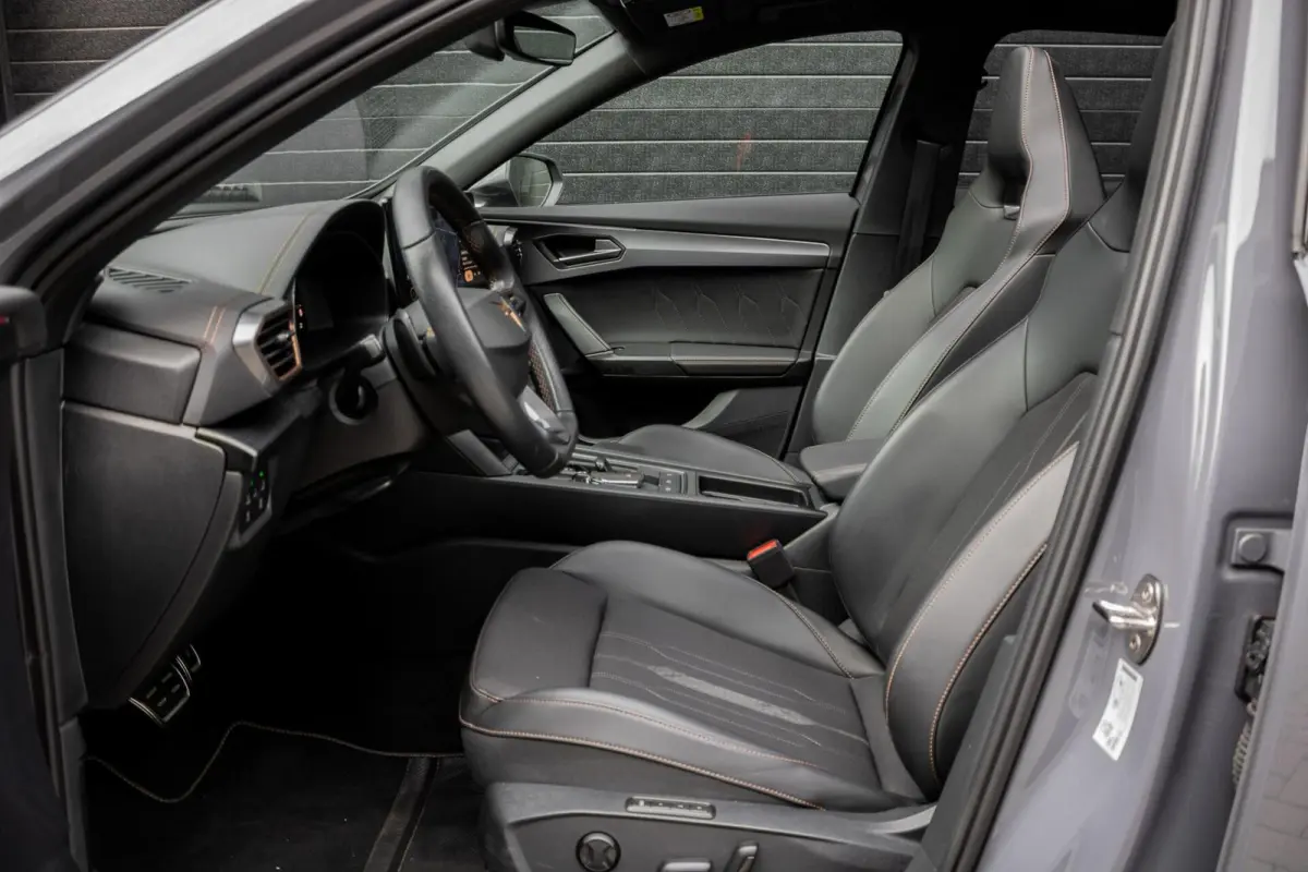 1.4 e-Hybrid VZ-Performance | PANO | SCHAALSTOELEN | 360 CAMERA | ACC | CARPLAY
