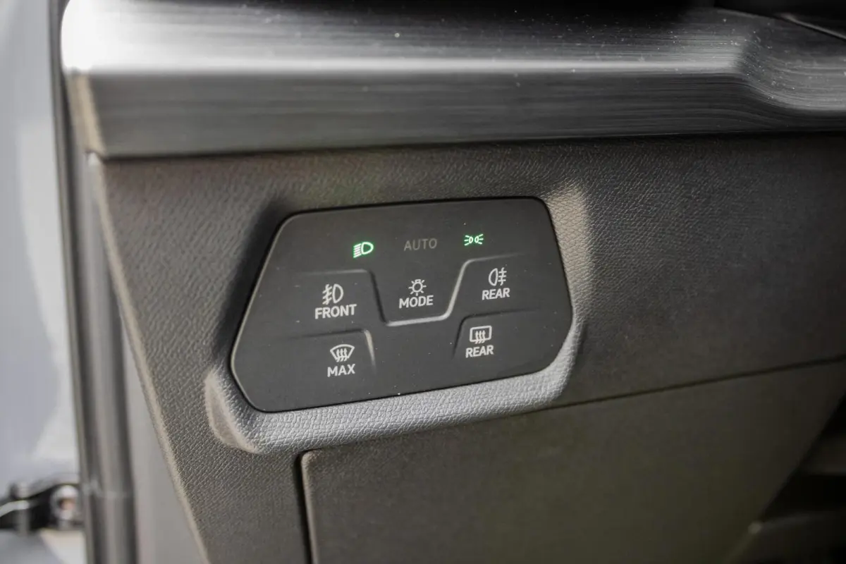 1.4 e-Hybrid VZ-Performance | PANO | SCHAALSTOELEN | 360 CAMERA | ACC | CARPLAY