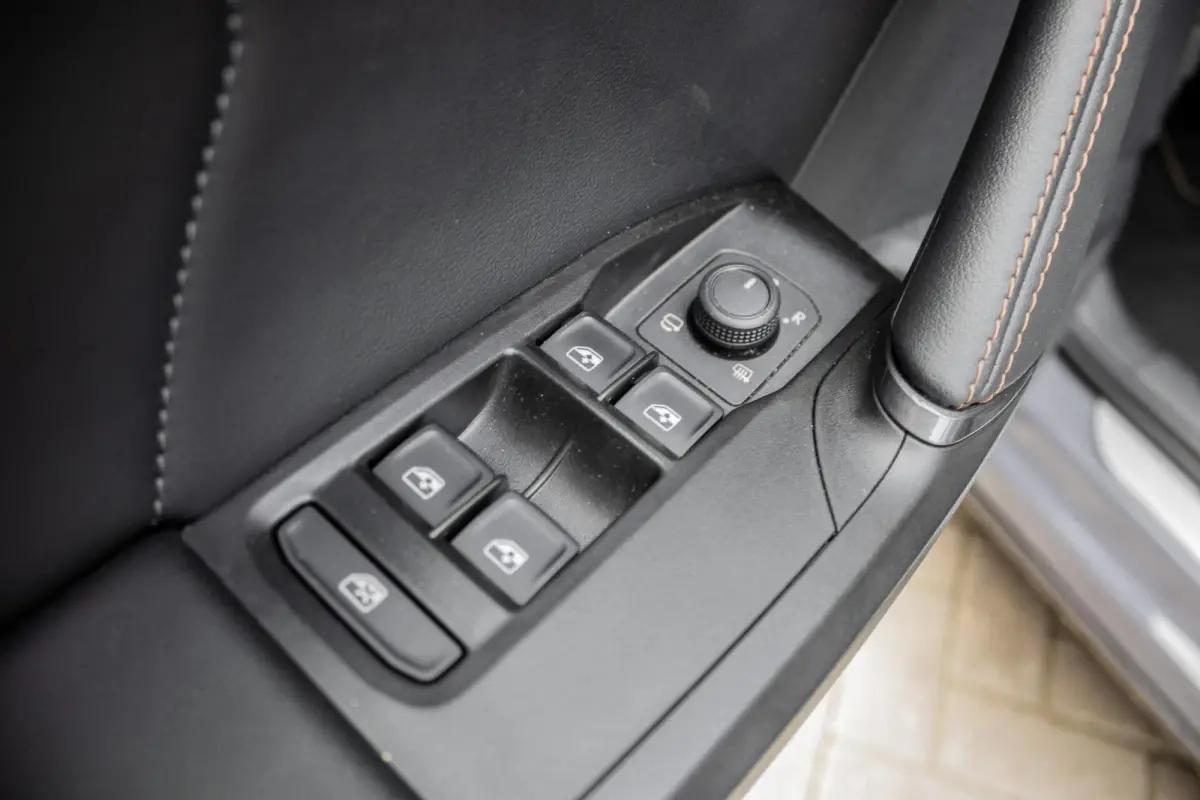 1.4 e-Hybrid VZ-Performance | PANO | SCHAALSTOELEN | 360 CAMERA | ACC | CARPLAY