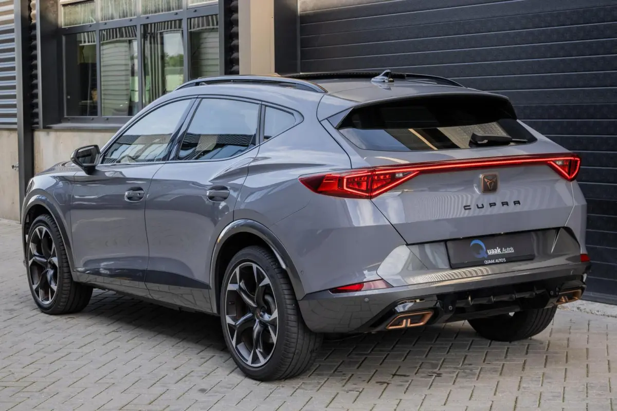 1.4 e-Hybrid VZ-Performance | PANO | SCHAALSTOELEN | 360 CAMERA | ACC | CARPLAY