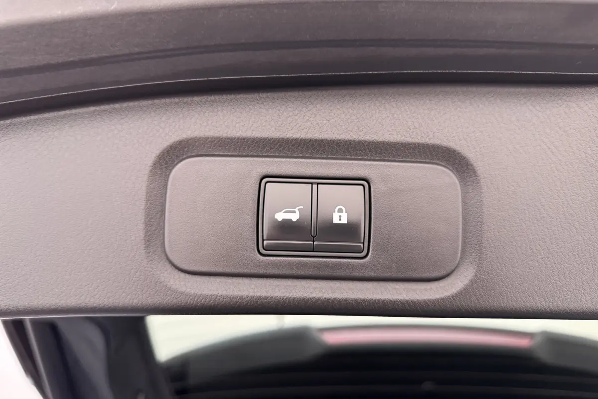 1.3 158 PK Aut. MHEV Premium+ Pano-dak Leder Head-Up Display