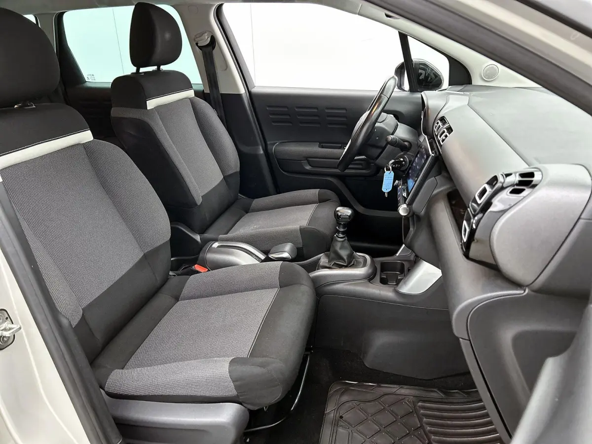 1.2 110pk S&S Shine | 1ste Eigenaar | Apple Carplay/Android Auto | Climate Control | Cruise Control | Parkeersensoren | 17"LMV |