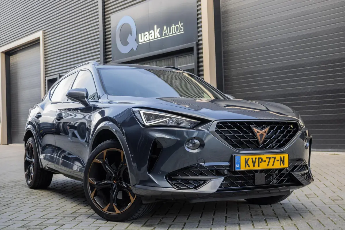 1.4 TSI e-Hybrid Copper Edition | ADAPTIVE | 19 INCH | CARPLAY