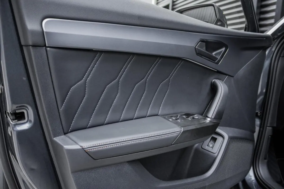 1.4 TSI e-Hybrid Copper Edition | ADAPTIVE | 19 INCH | CARPLAY
