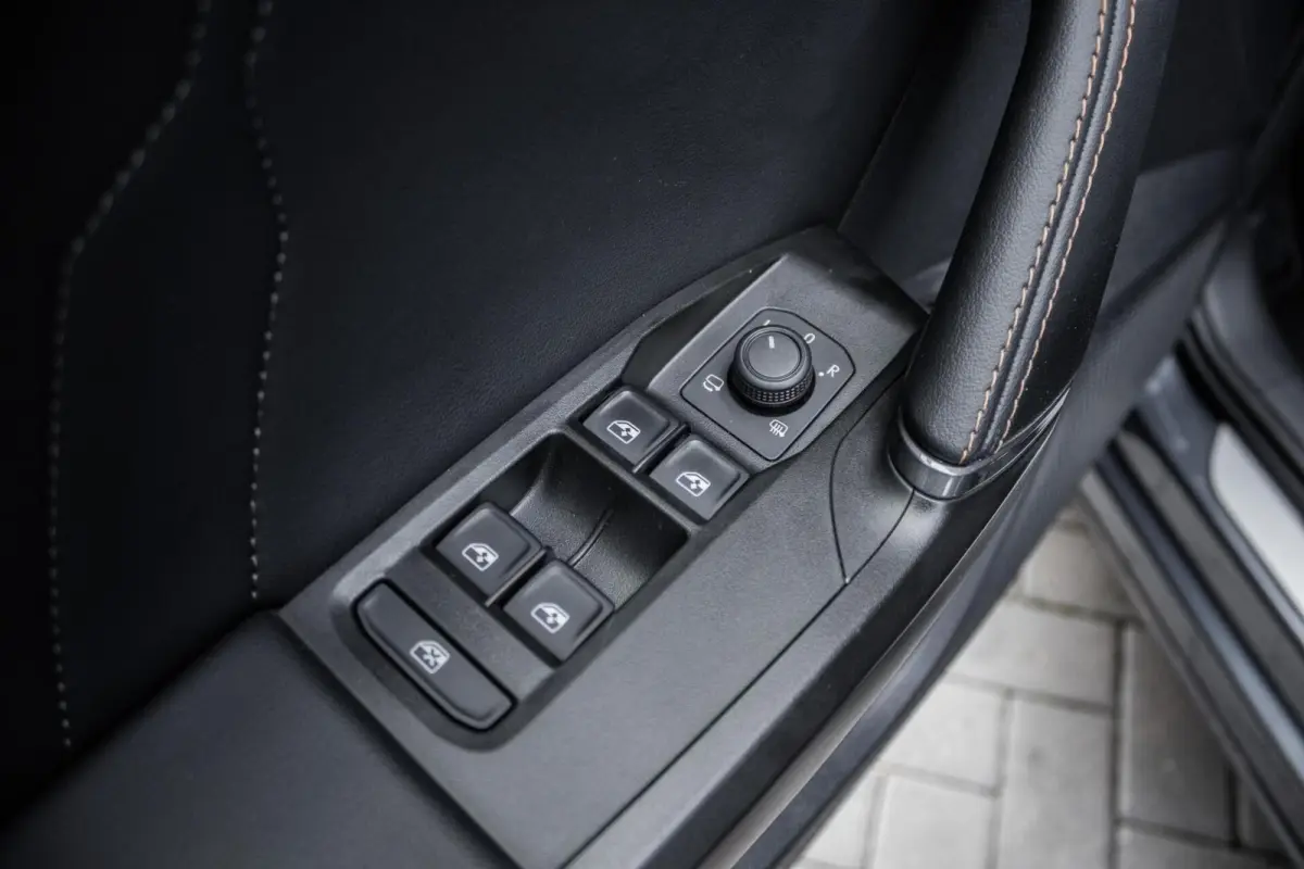 1.4 TSI e-Hybrid Copper Edition | ADAPTIVE | 19 INCH | CARPLAY