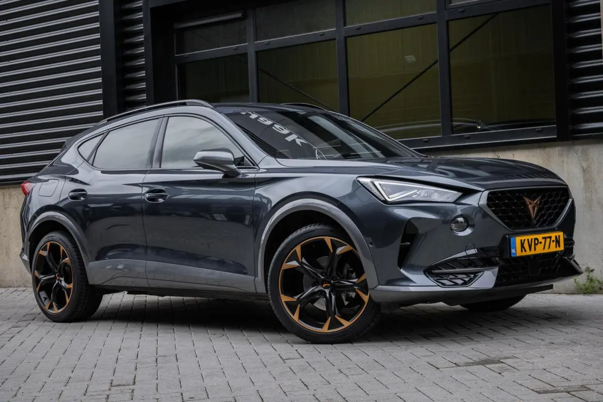 1.4 TSI e-Hybrid Copper Edition | ADAPTIVE | 19 INCH | CARPLAY