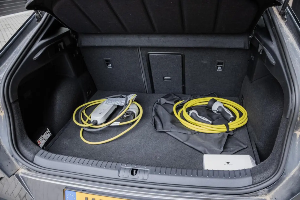 1.4 TSI e-Hybrid Copper Edition | ADAPTIVE | 19 INCH | CARPLAY