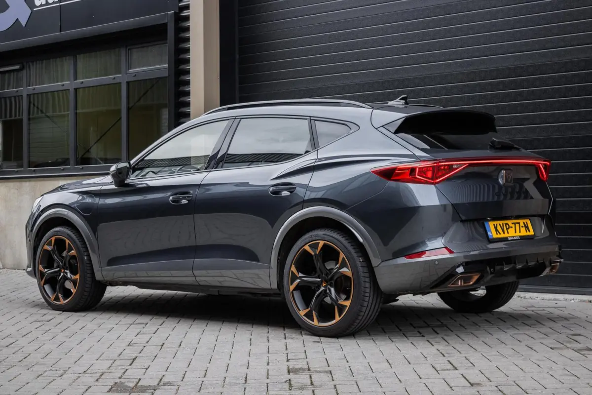 1.4 TSI e-Hybrid Copper Edition | ADAPTIVE | 19 INCH | CARPLAY
