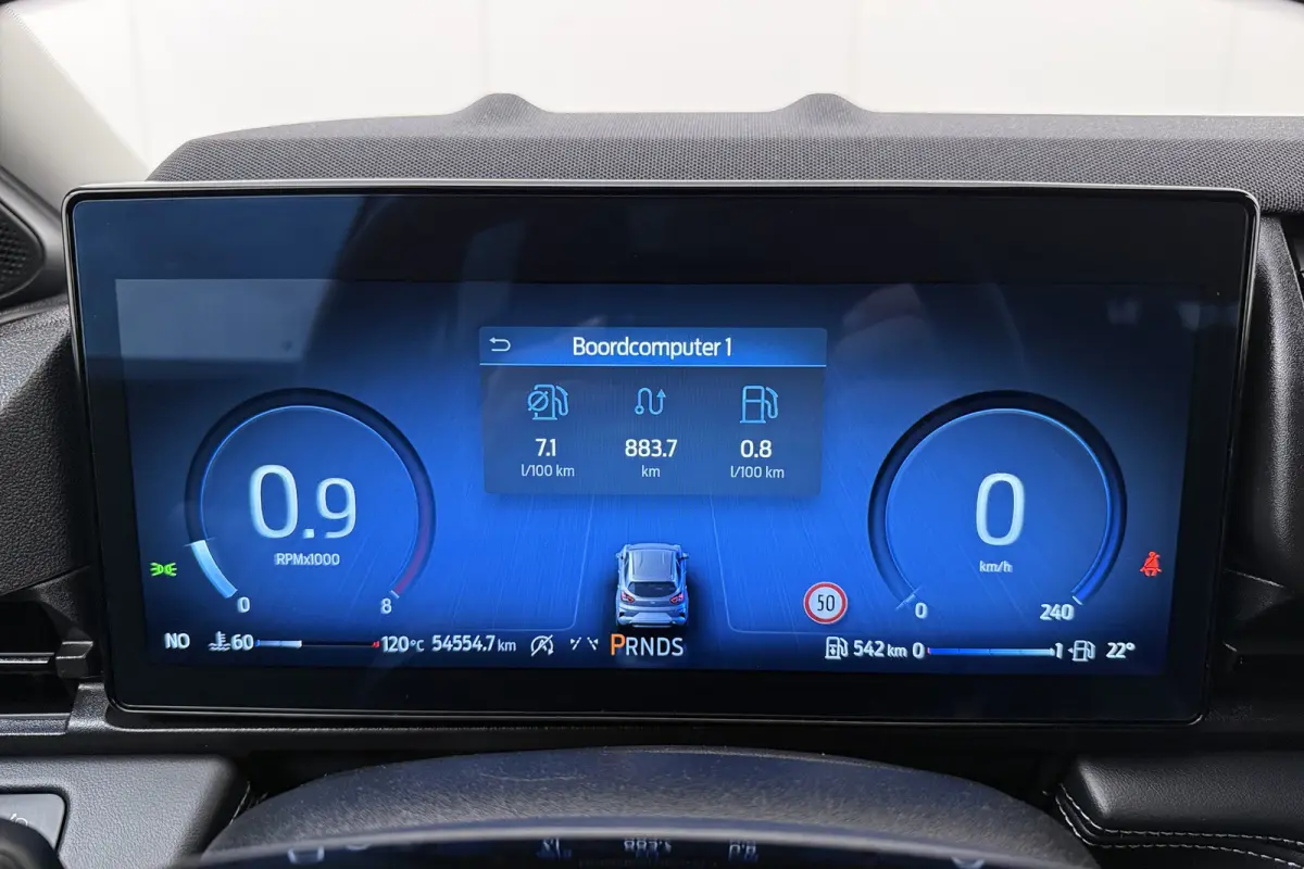 125PK Aut. Titanium NW-Model Camera Carplay Stuur+Stoelverw.