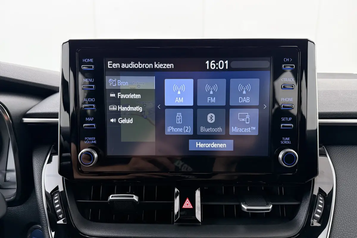 1.8 Hybrid Business Camera Carplay Adapt.Cruise