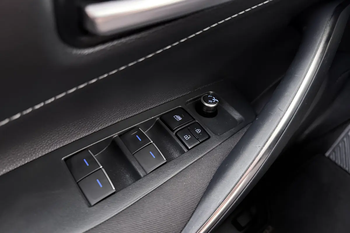 1.8 Hybrid Business Camera Carplay Adapt.Cruise