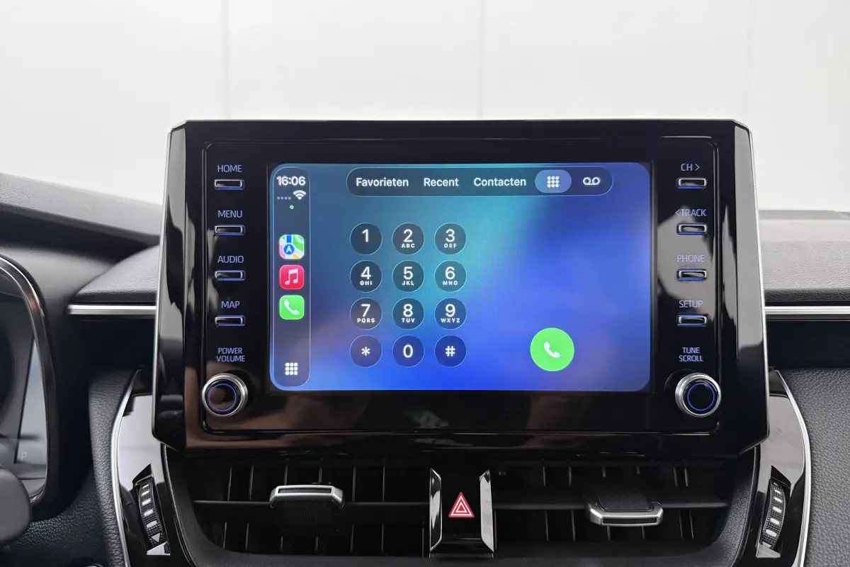 1.8 Hybrid Business Camera Carplay Adapt.Cruise