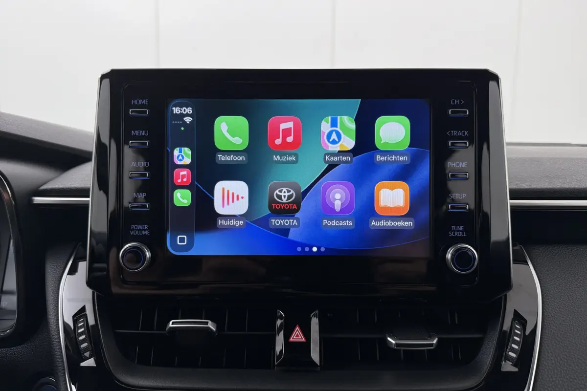1.8 Hybrid Business Camera Carplay Adapt.Cruise