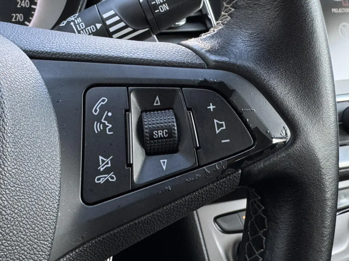 1.0 Online Edition Navi|Carplay|Clima|Cruise|PDC V+A|N.A.P|Dealer Onderhouden|Nieuwe APK bij Aflevering