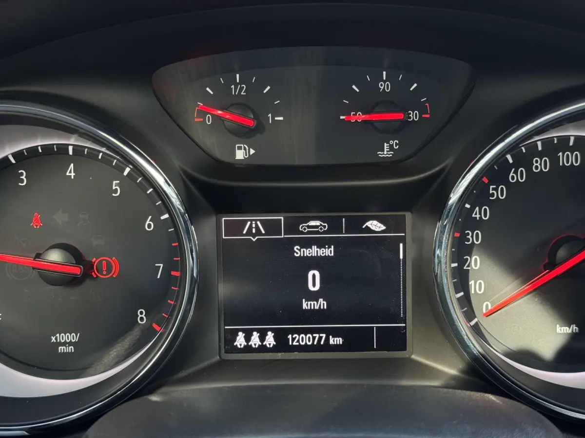 1.0 Online Edition Navi|Carplay|Clima|Cruise|PDC V+A|N.A.P|Dealer Onderhouden|Nieuwe APK bij Aflevering